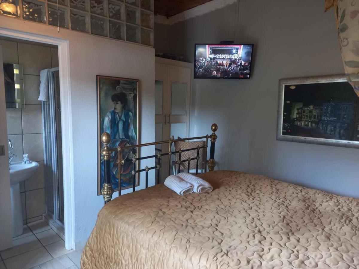 Michael-Angelo Guest House 포체프스트룸 외부 사진