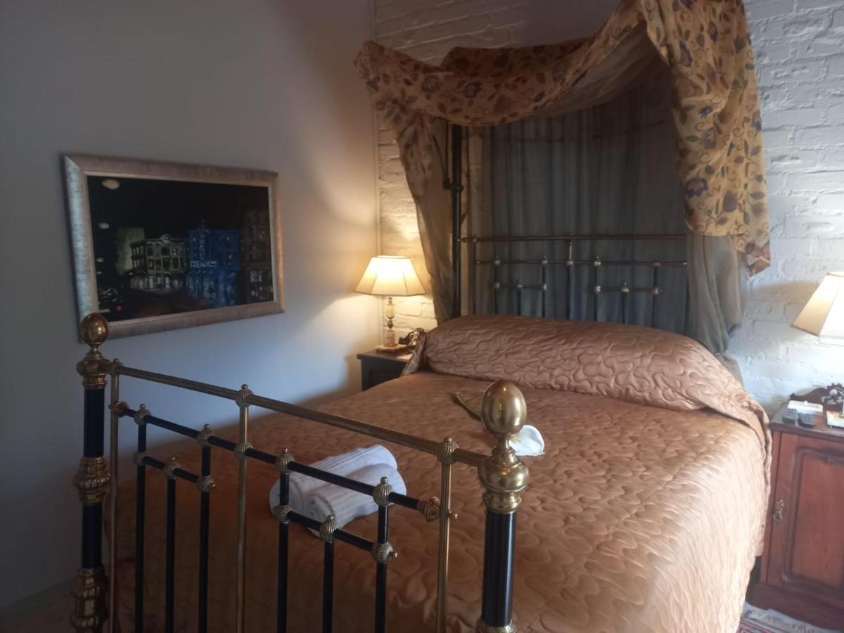 Michael-Angelo Guest House 포체프스트룸 외부 사진